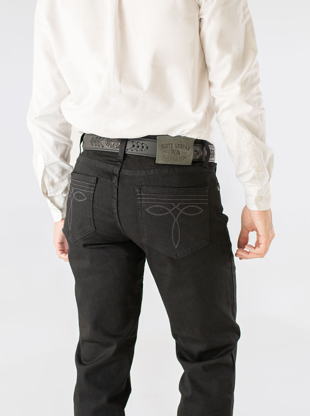 Pantalon Vaquero 7L FLEX Corte Regular Negro Suavizado